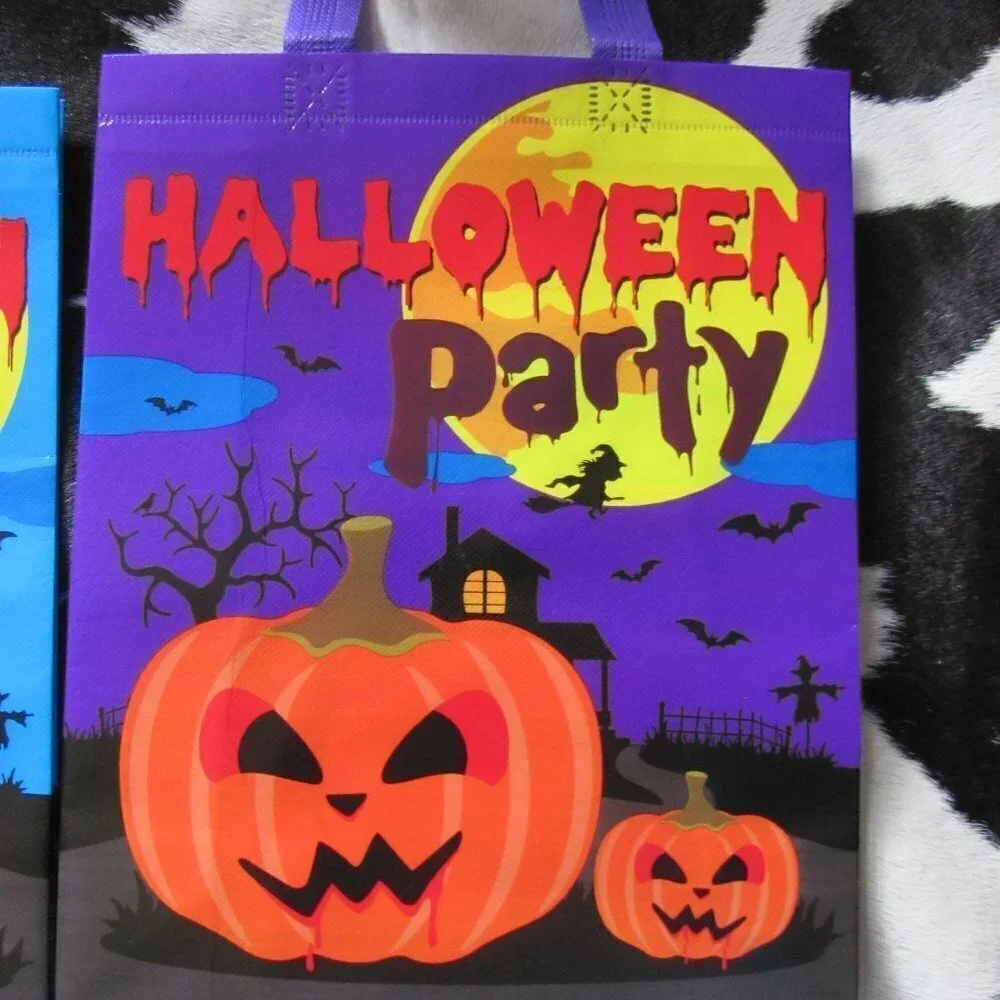 SET‎ OF 2 HALLOWEEN BAGS PLASTIC COVERED